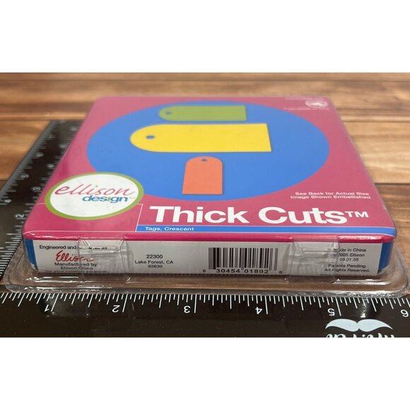 NEW Sizzix 22300 Ellison Design Thick Cuts Tags Crescent - Picture 2 of 4